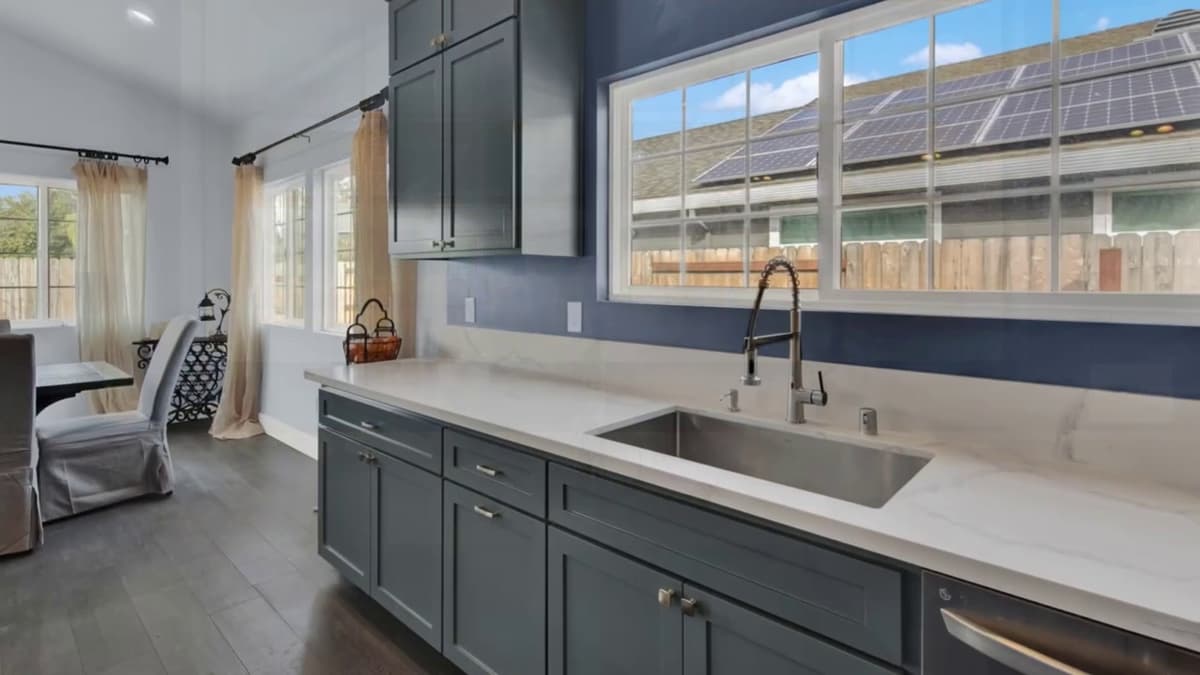 Kitchen Counter & Sink in Sacramento, CA — Keystone Building Services